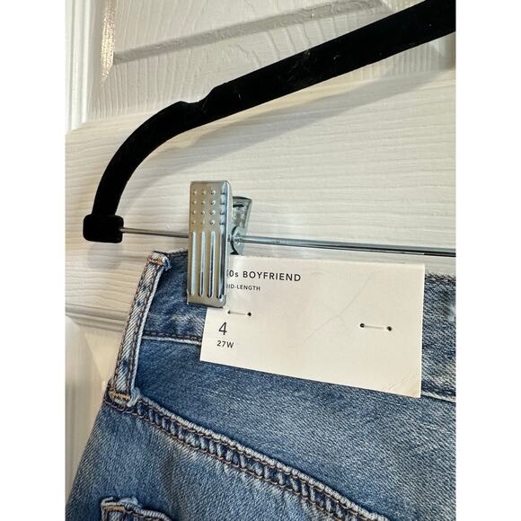 American Eagle NWT 90s Boyfriend Denim Mid Length Shorts Distressed Sz 4 - Picture 5 of 6